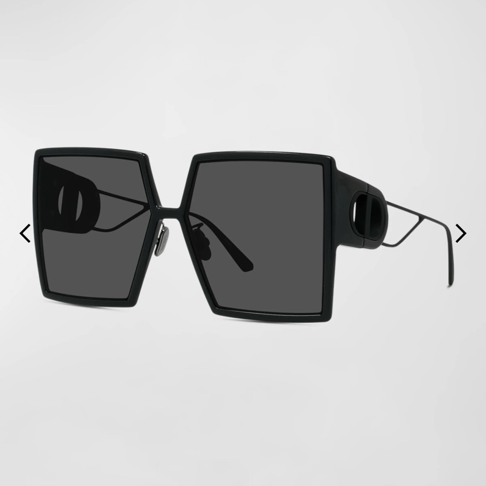 Dior 30 Montaigne Sunglasses- Like New